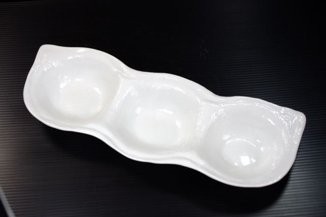 OZ262 そら豆三品皿　アウトレット品 |  | 01