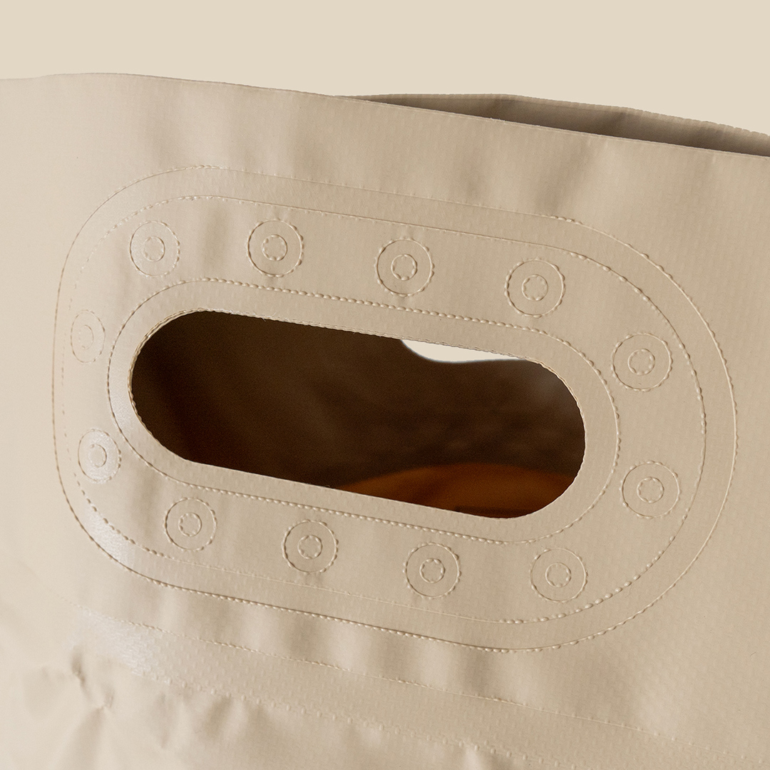 HIGHTIDE（ハイタイド） TARP BAG 16L タープバッグ カバン