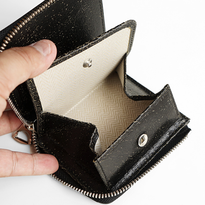 ITTI（イッチ） CRISTY VERY COMPACT WLT.5 / CRACK クリスティベリー