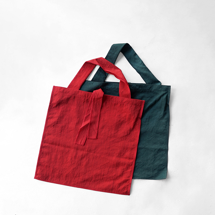 ITTI（イッチ） MARY INSIDE OUT TOTE - L / CERATO BRIGHT 25Q2