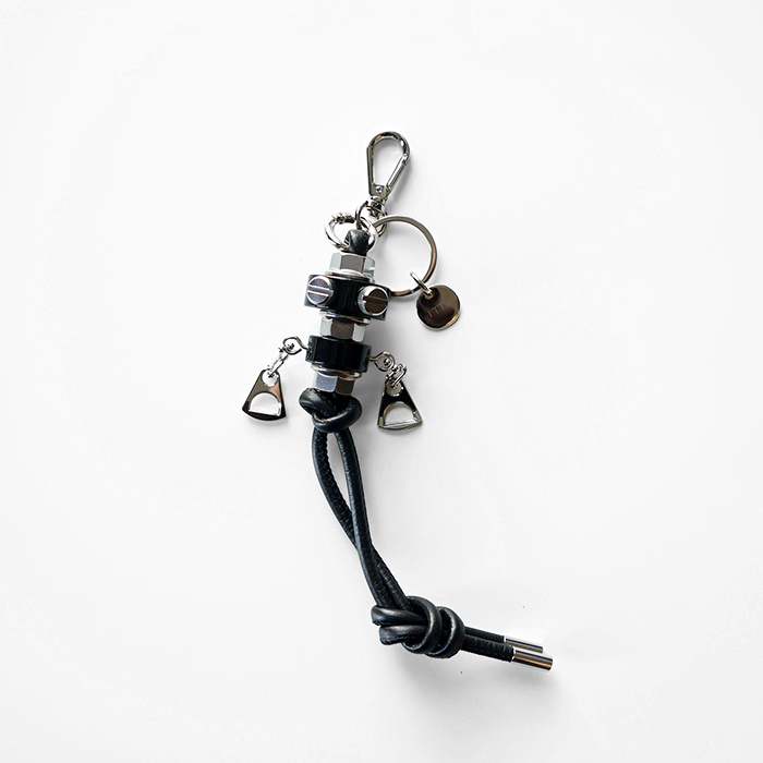 ITTI（イッチ） CRISTY ROBOT KNOT CHARM / STCOW クリスティロボット