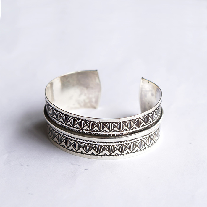 TUAREG JEWELRY トゥアレグジュエリー A7 バングル シルバージュエリー