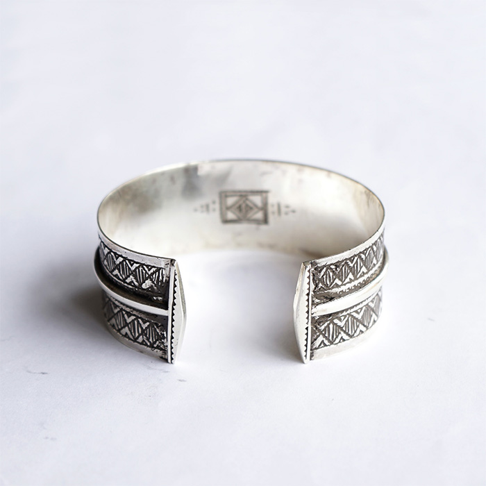 TUAREG JEWELRY トゥアレグジュエリー A7 バングル シルバージュエリー
