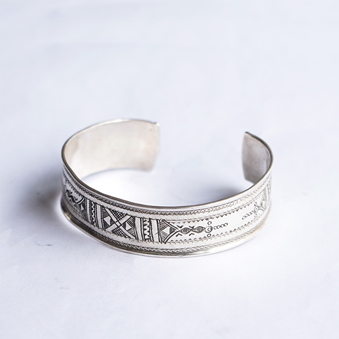TUAREG JEWELRY トゥアレグジュエリー A6 バングル シルバー