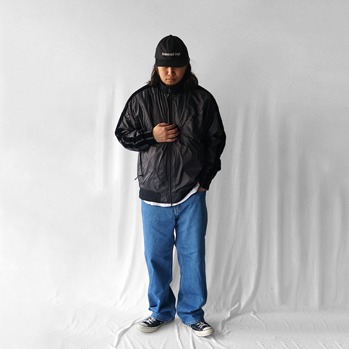 稼働■正規品【MTM】QZ スペシャルOPS 330FT ラウンド 黒文字盤 TAION（タイオン） JAPAN SPECIAL TRACK DOWN JACKET ジャパン