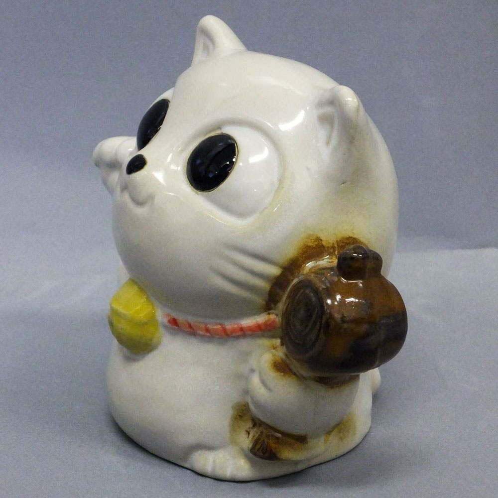 大人気 白猫 シロネコ 白ねこ 白ネコ 日本製 信楽焼 おしゃれ 招き猫