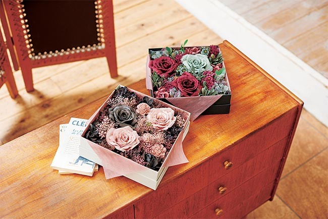 Baccarat クリスタル花器 四角形 専用ボックス付き Luxury Crystal Vase | Baccarat Japan