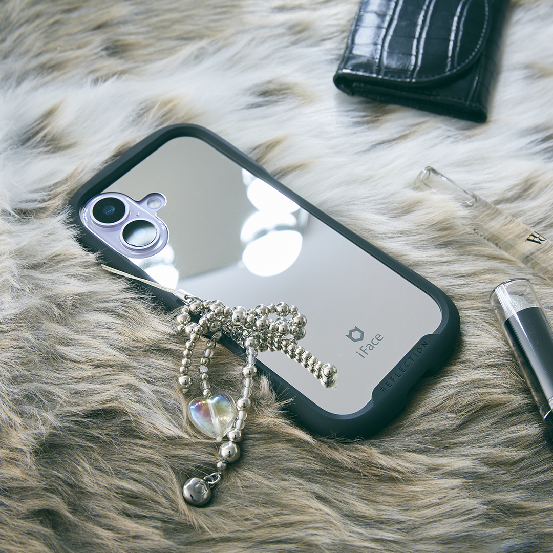 [iPhone 15/14/13専用]iFace Reflection Mirror MagSynq 強化ガラスクリアケース(ブラック)