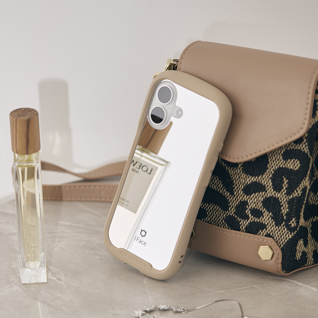 [iPhone 15/14/13専用]iFace Reflection Mirror MagSynq 強化ガラスクリアケース(ブラック)