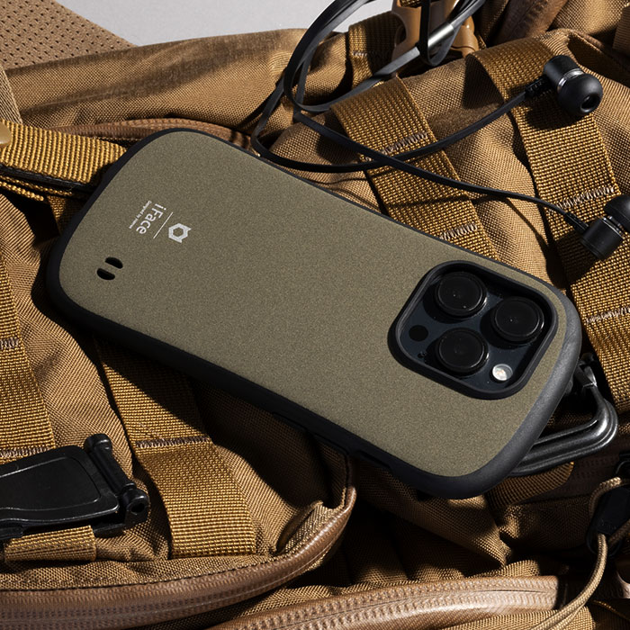 【新】[iPhone 2023 6.1inch 2Lens専用]iFace First Class Senseケース(ブラック)