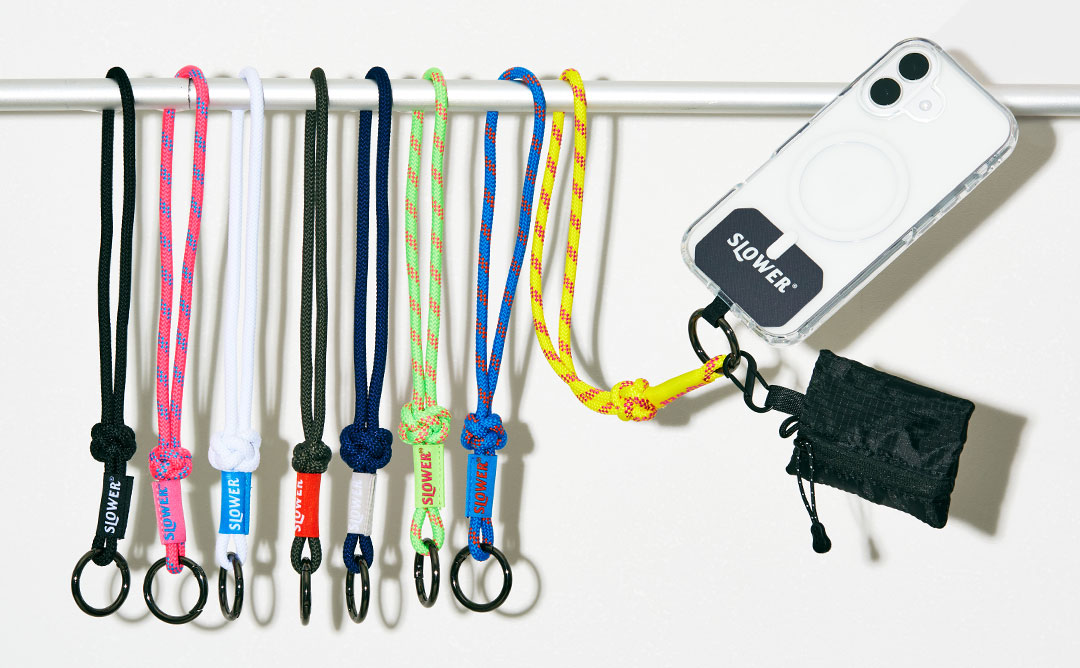 PEBBLE PORCH ポーチ付きハンドストラップ