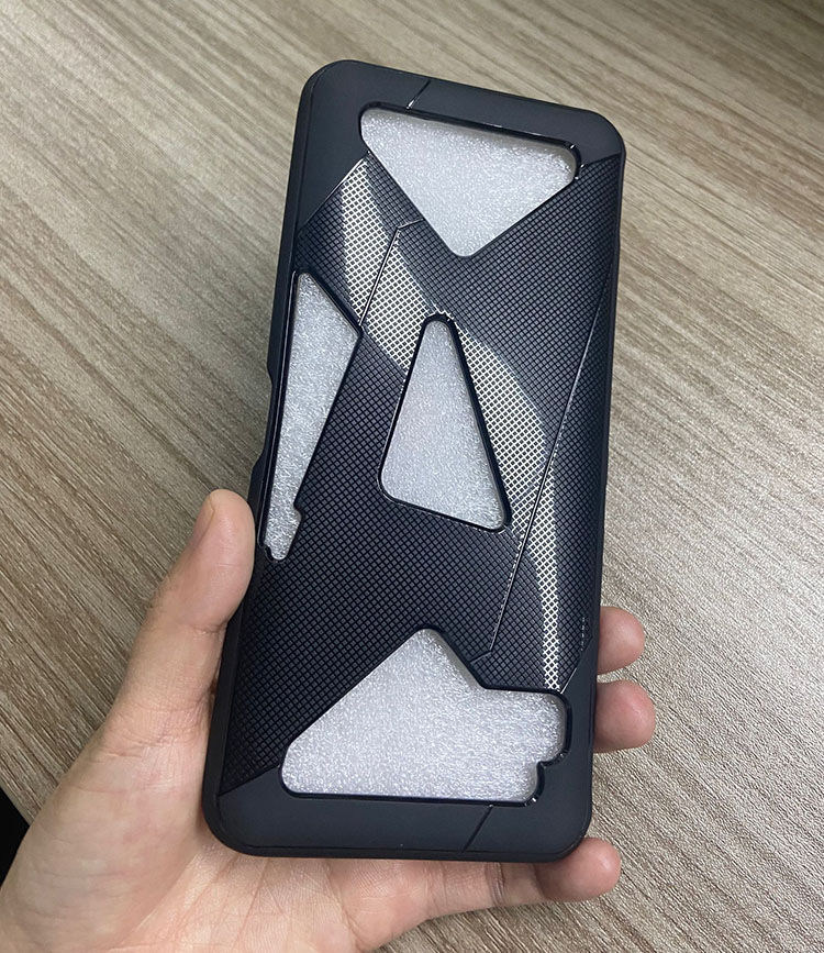 ASUS ROG Phone 3 ケース/カバー 耐衝撃 TPU シンプル スリム 背面