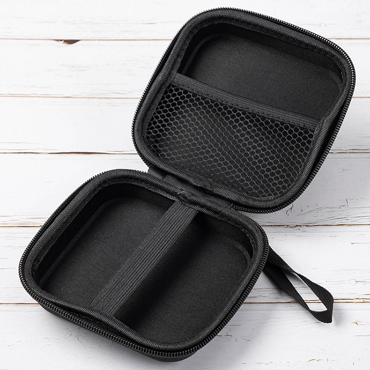 SkyBarium N1 Pro 収納ケース シンプル ミニPC 持ち運び キャリングケース 旅行ケース MINI PC ミニPC 対応 (ケースのみ) |  | 03