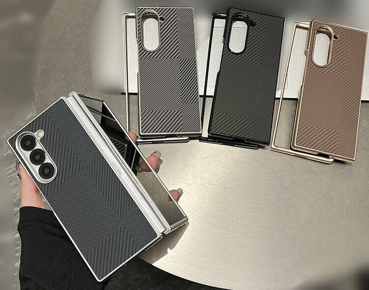 Galaxy Z Fold7 本体 純正カーボンケース付き Amazon.co.jp: Samsung Galaxy Z Fold7 Carbon Shield Case｜ブラック
