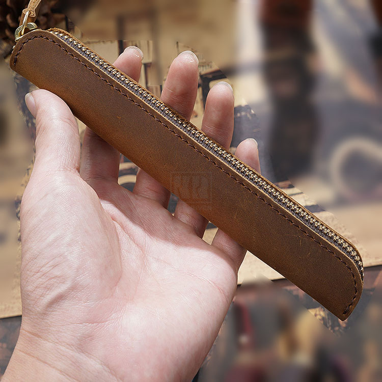 Apple Pencil pro / 専用ケース付き 100000001008475782_10208_002.jpg