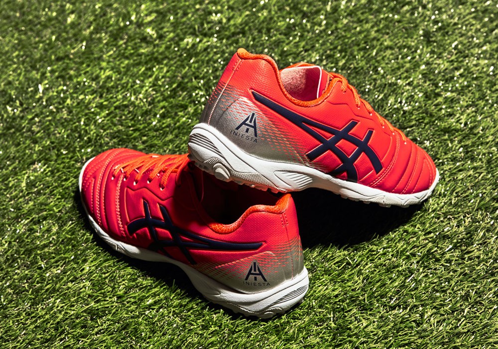 ASICS（アシックス） ジュニア ULTREZZA AI GS TF フラッシュコーラル