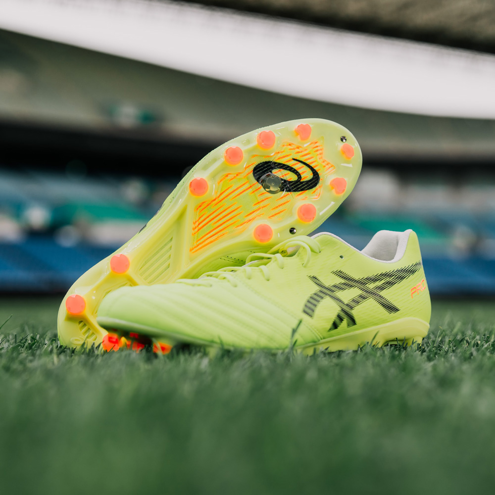 ASICS（アシックス） DSライト X-FLY PRO 2 PARIS セーフティイエロー