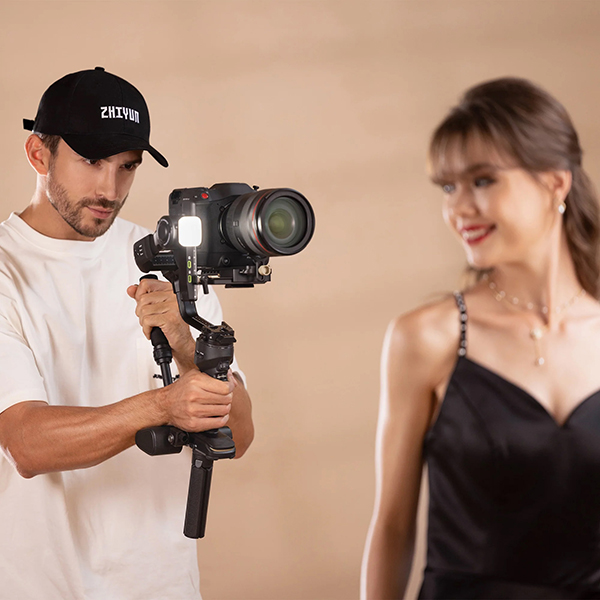 ZHIYUN [☆数量限定アウトレット品][処分特価]即配 ジンバル CRANE