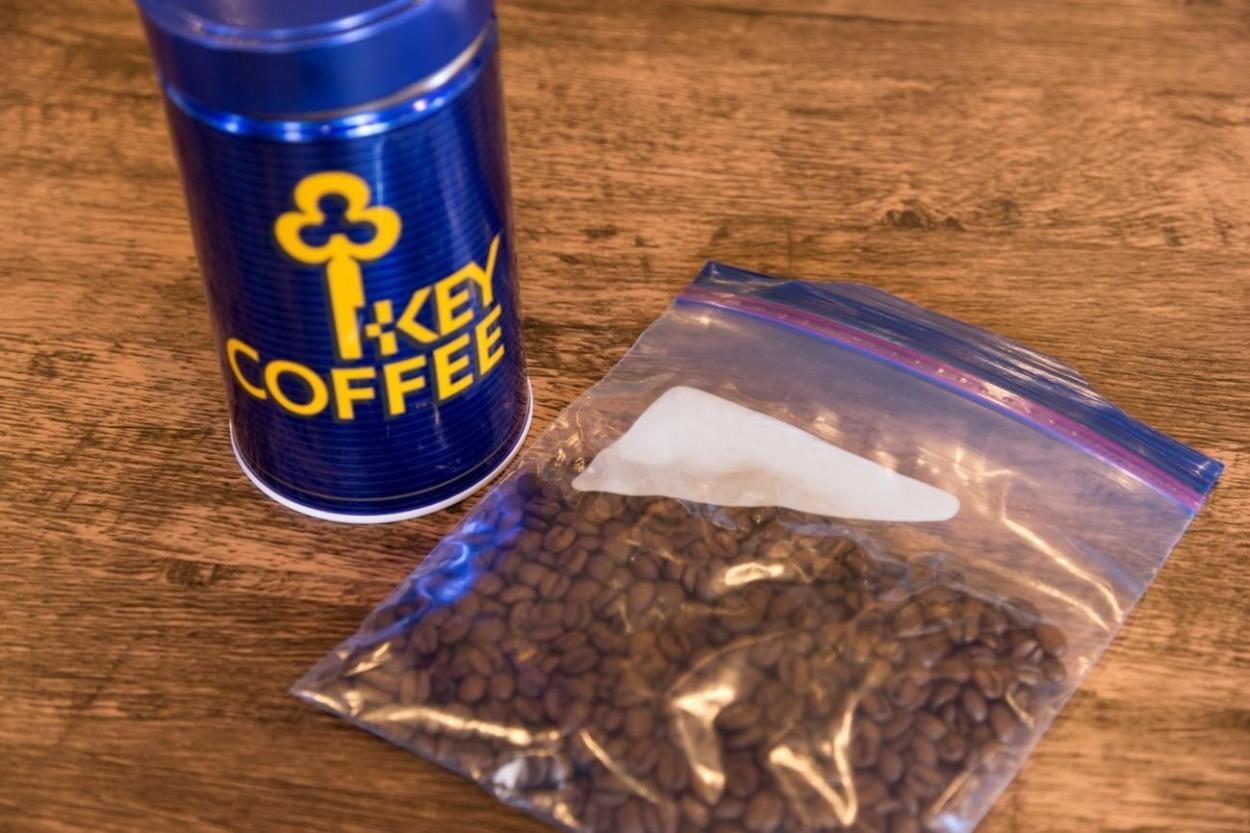 コーヒーの総合専門店】コーヒーストック缶 300g用: 器具・雑貨
