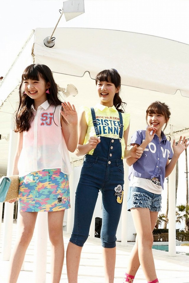充実の品 SISTER JENNI カラフル迷彩のサロペットショート ジェニィ JENNI サロペット・オーバーオール・オールインワン