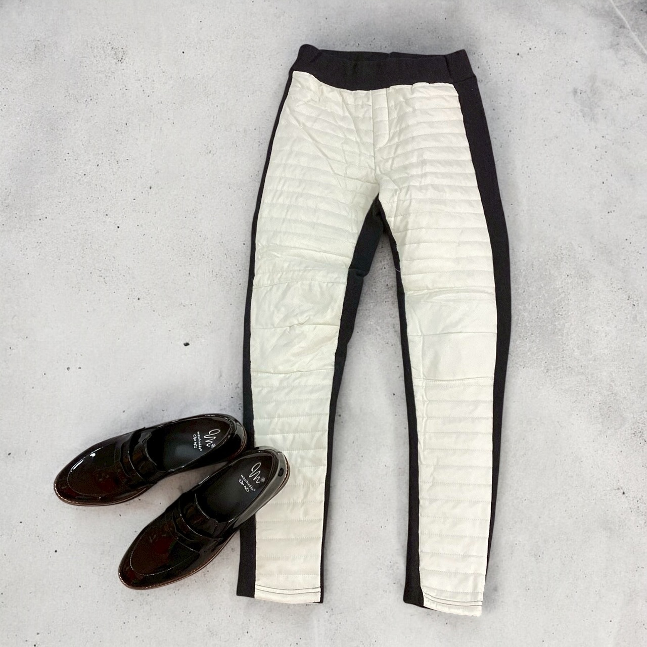 キルティング×裏起毛 あったかレギンスパンツ ブラック ホワイト