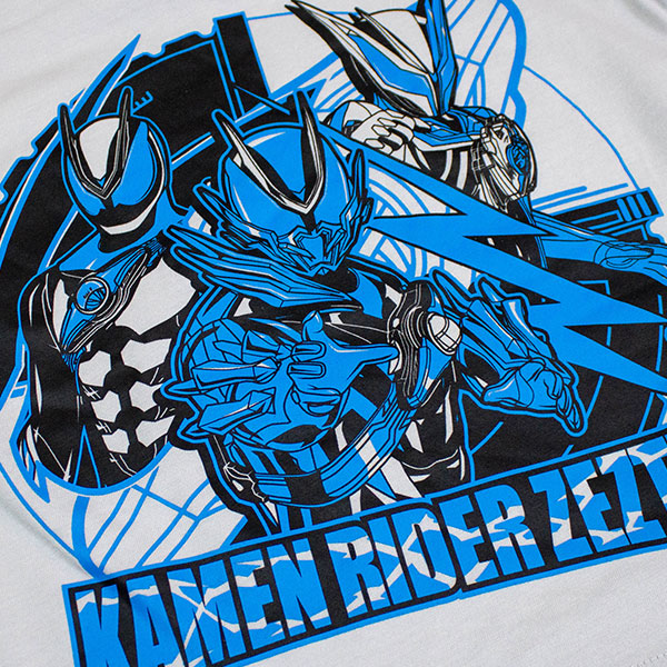 BANDAI（バンダイ） 送料無料 仮面ライダーゼッツ 光る 2TOPSパジャマ