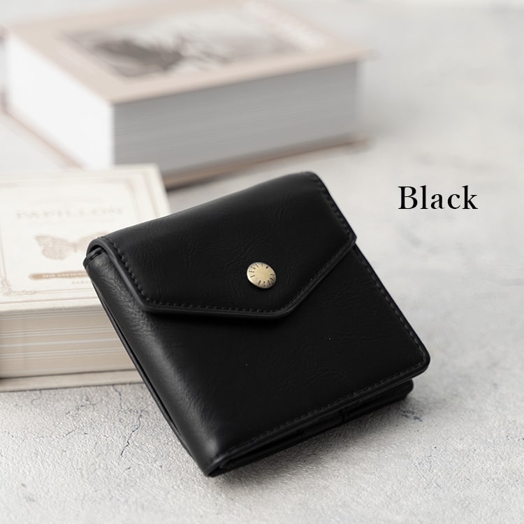 【極美品】未使用保管品 ラドー 本革 2つ折り財布 ブラック Legato Largo 財布 レディース 二つ折り ブランド レガート