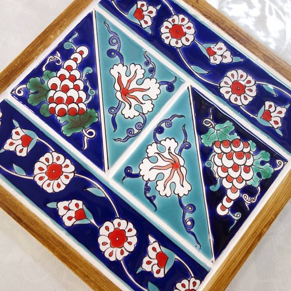 トルコアーティストのハンドメイドタイル大サイズ トルコアーティスト