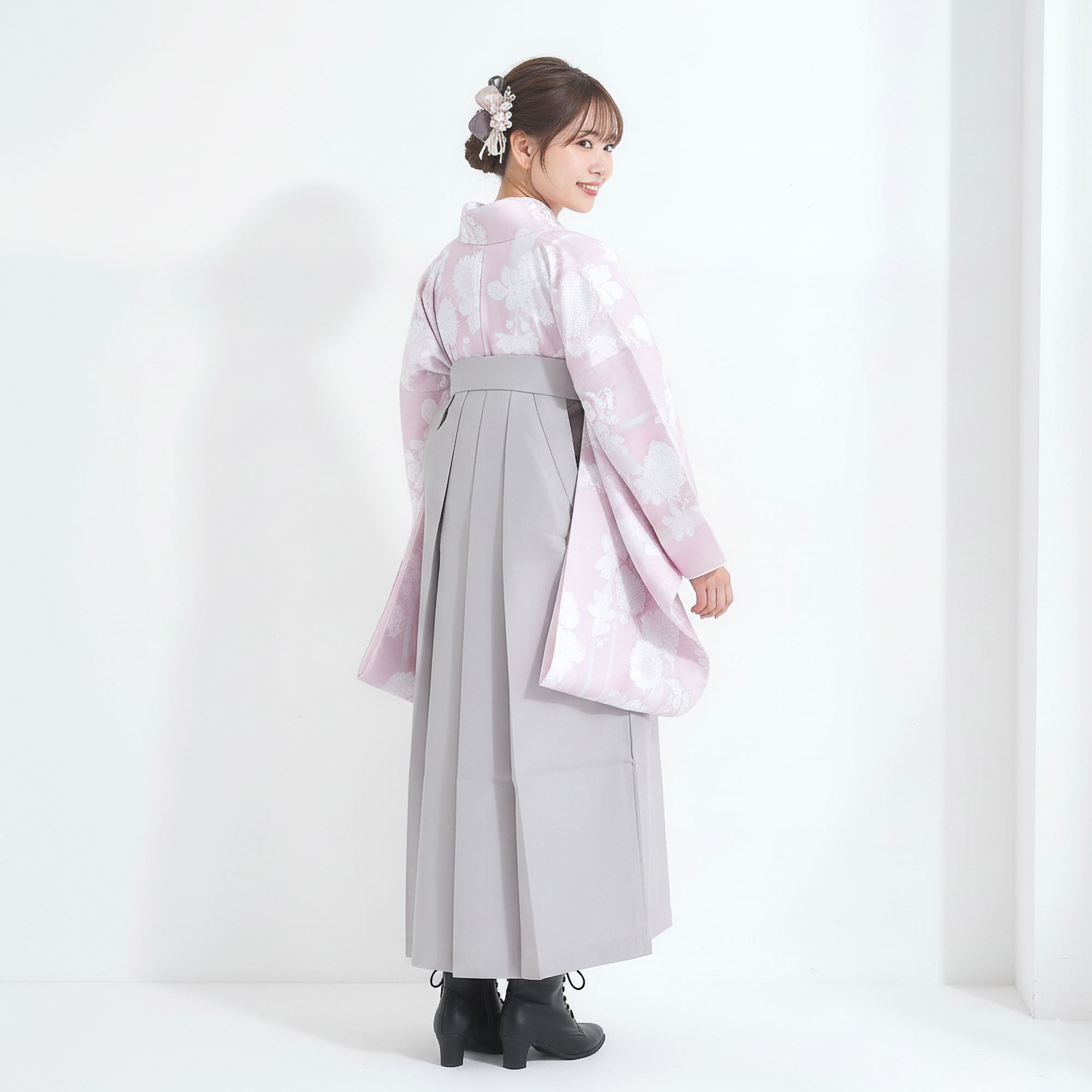 新品　卒業式　袴　Sサイズ　刺繍入り　グレー暈し 000000019356-08.jpg?size=l&w=