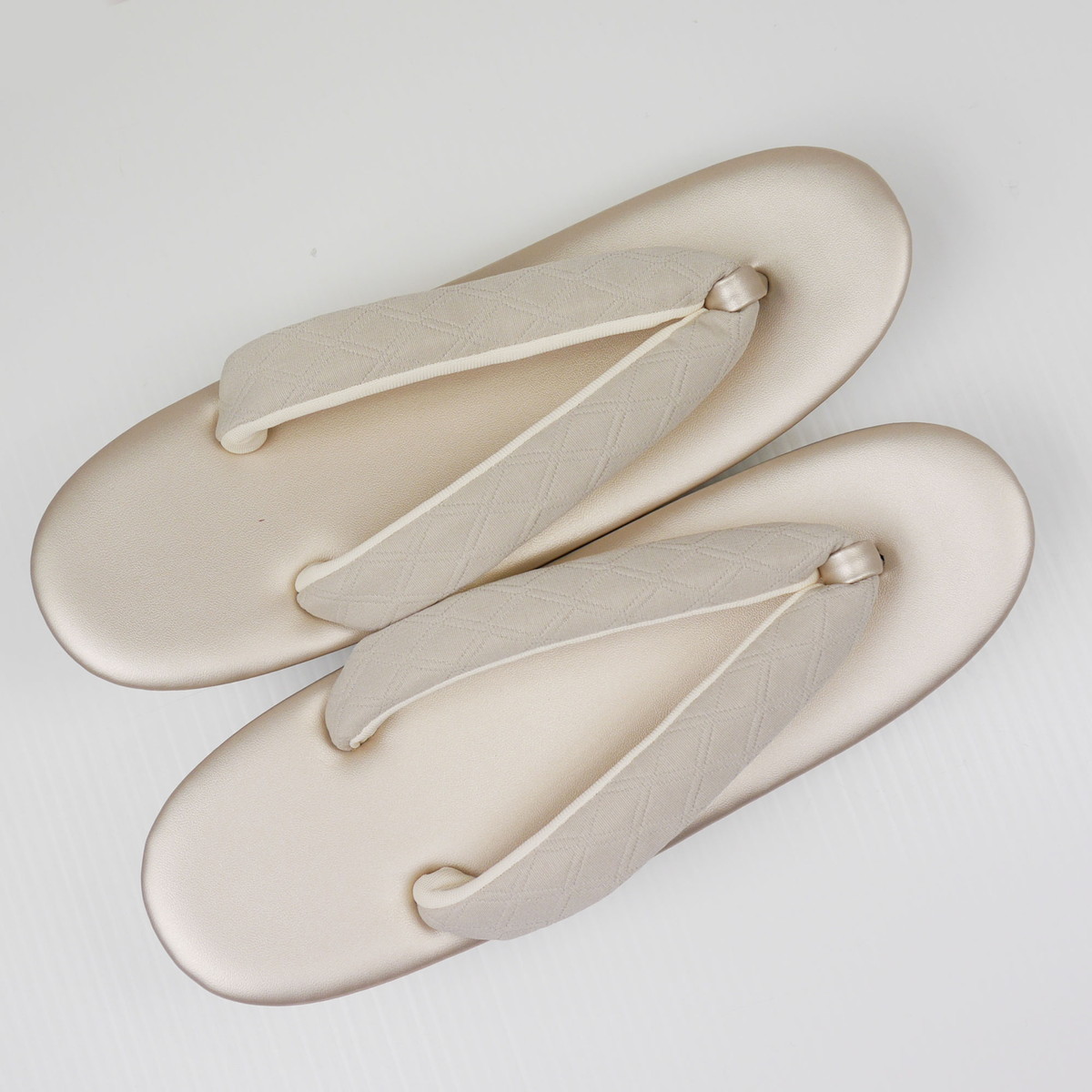 NISHIORI 草履バッグセット 上品無地感 キルティング生地が美しい