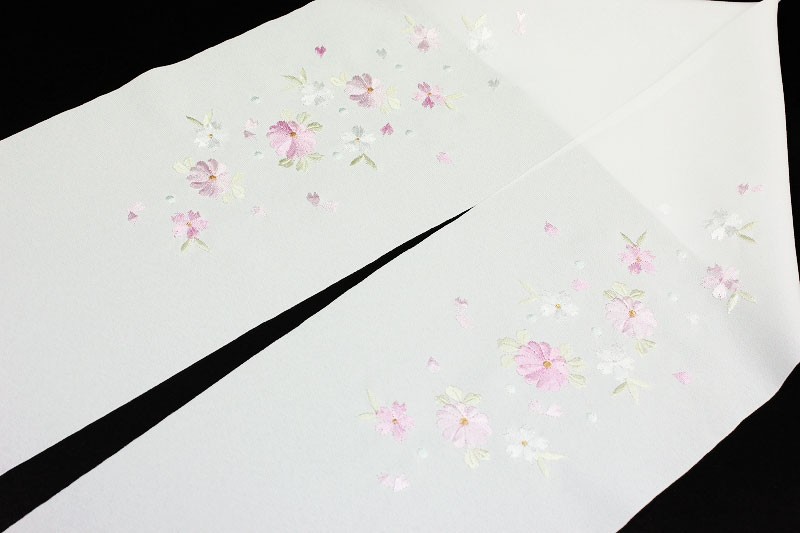 在庫処分 半衿 半襟 刺繍 白 ピンク 桜 金糸 正絹 絹交織 モダン エレガント 上品 お洒落着 日本製 k2328 :k2328:着物ちどり -  通販 - Yahoo!ショッピング