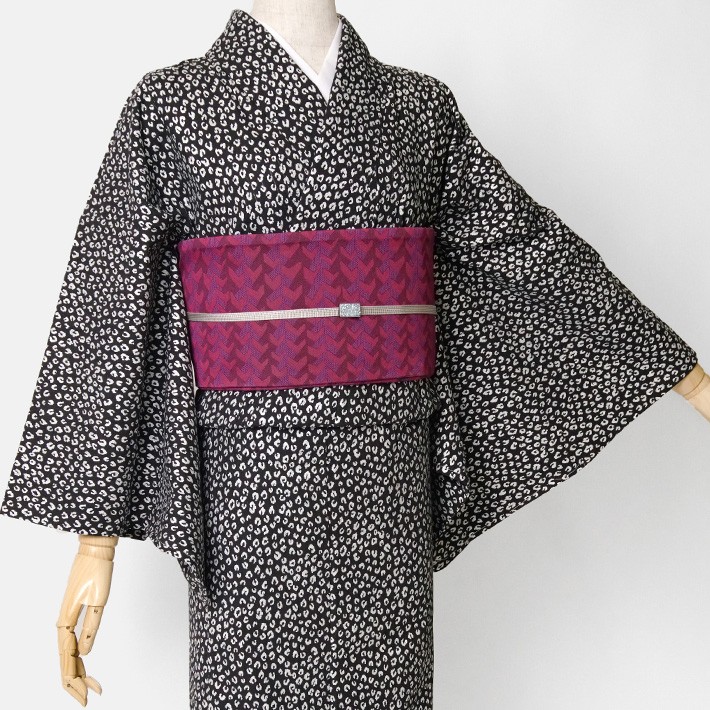 安い購入 着物 木綿 レオパード 豹柄 黒 銀 小紋 シック 単衣 洗える着物 小紋 仕立て上がり カジュアル レディース 最新コレックション Tv Creativetalentnetwork Com