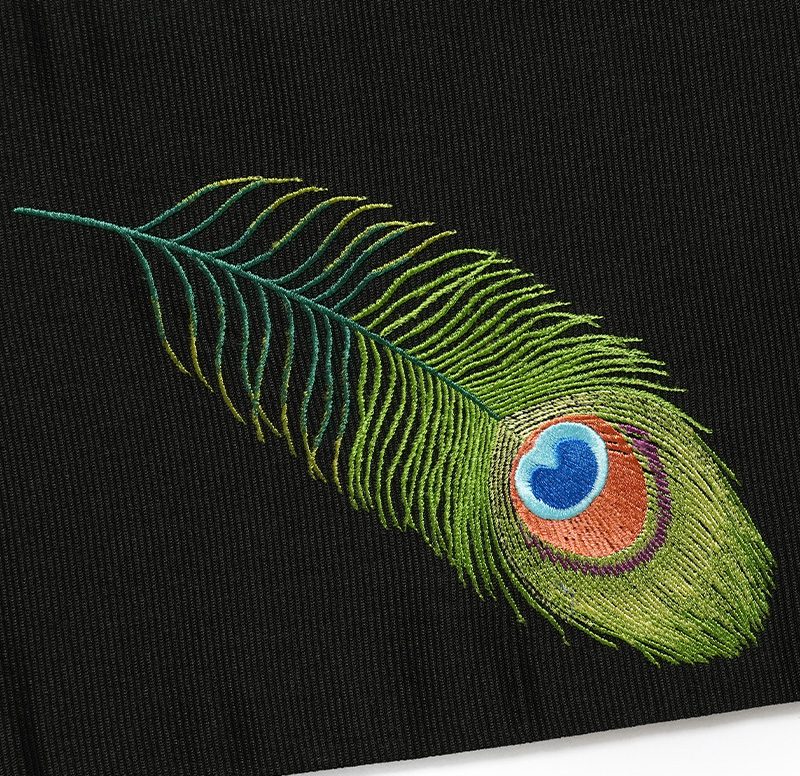 撫松庵 孔雀刺繍 黄緑色 半幅帯 撫松庵 半幅帯 孔雀の羽根 緑 青 黄色 黒 刺繍 リバーシブル 変り結び