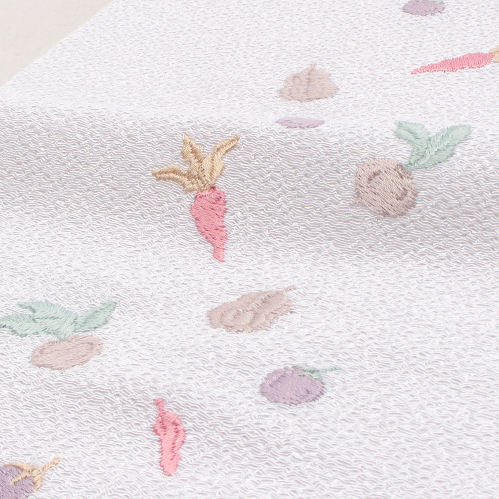 刺繍半襟