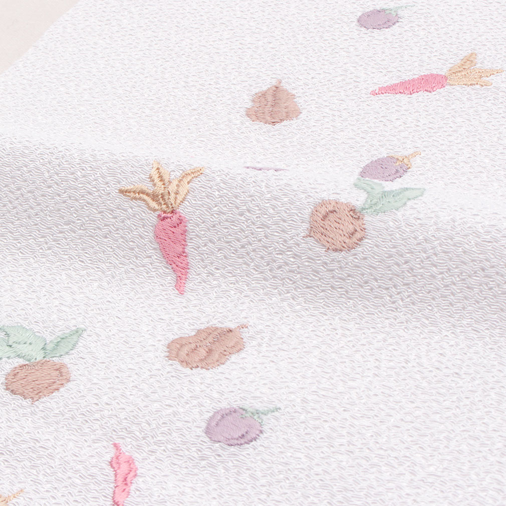 刺繍半襟