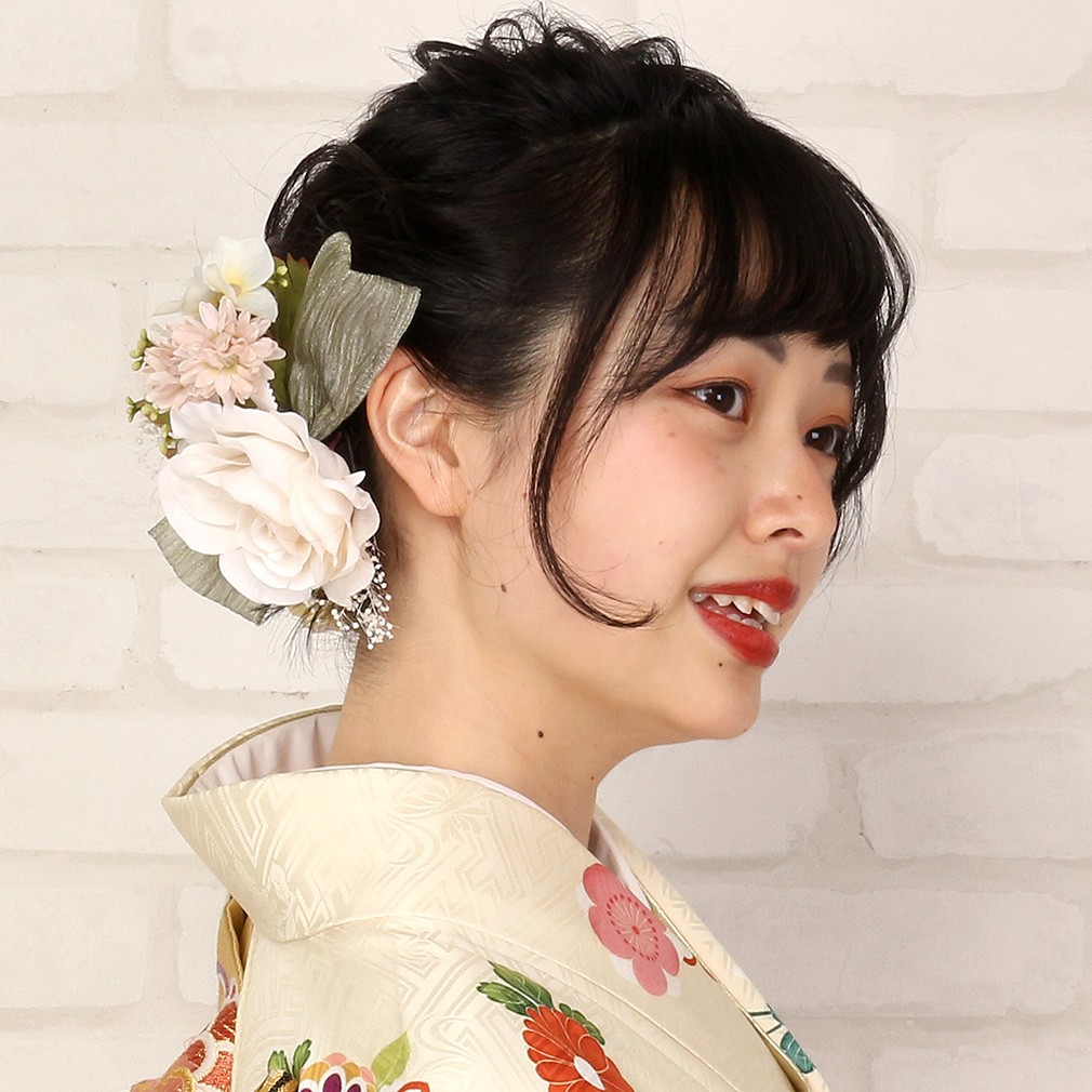 Kisste 成人式 振袖 髪飾り 成人式髪飾り 振袖髪飾り 袴 花 バラ Kisste 成人式 振袖 髪飾り 成人式髪飾り 振袖髪飾り 袴 花 バラ