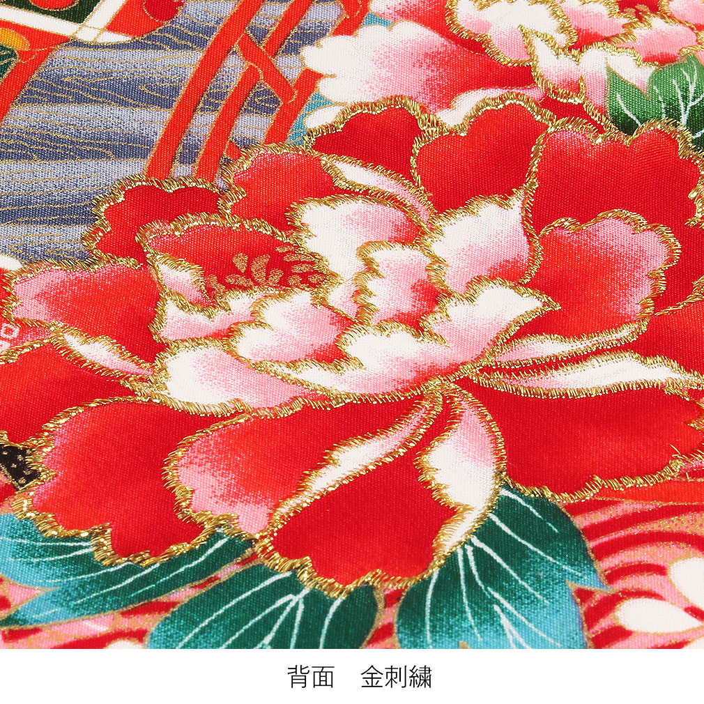 着物 小紋 広衿 袷 赤 ピンク 白 雲取り 梅 牡丹 扇 山 菖蒲 k0122