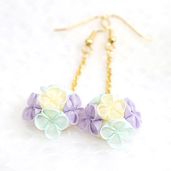 つまみ細工 ピアスのおすすめ人気商品一覧 通販 - Yahoo!ショッピング