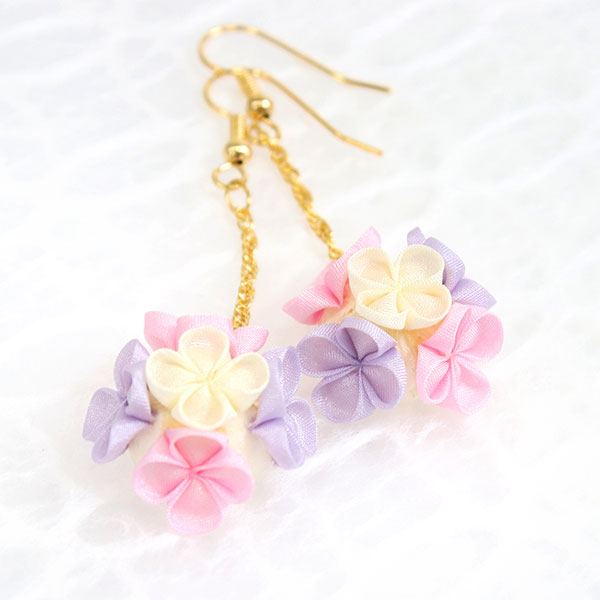 つまみ細工 ピアスのおすすめ人気商品一覧 通販 - Yahoo!ショッピング