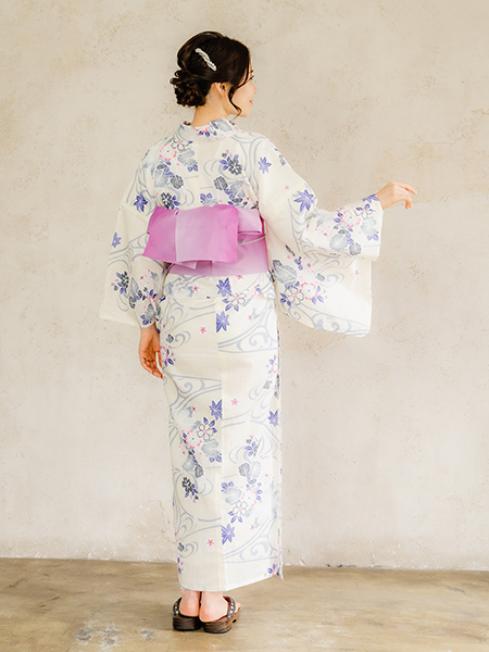 浴衣 単品 レディース オフホワイト地 水色 桜 流水 単品 フリーサイズ 大人 ゆかた yukata 綿 粋 レトロ モダン 和装 和服 女性 夏祭り 花火大会｜kimono-kyoukomati｜04