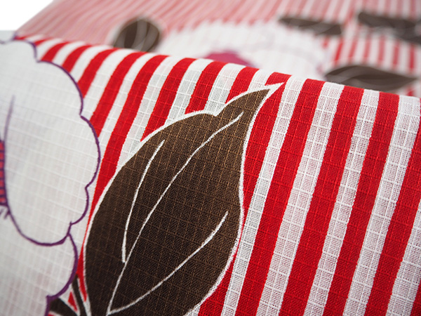 浴衣 単品 レディース 白地 赤 縞 椿 ストライプ Sサイズ 大人 ゆかた