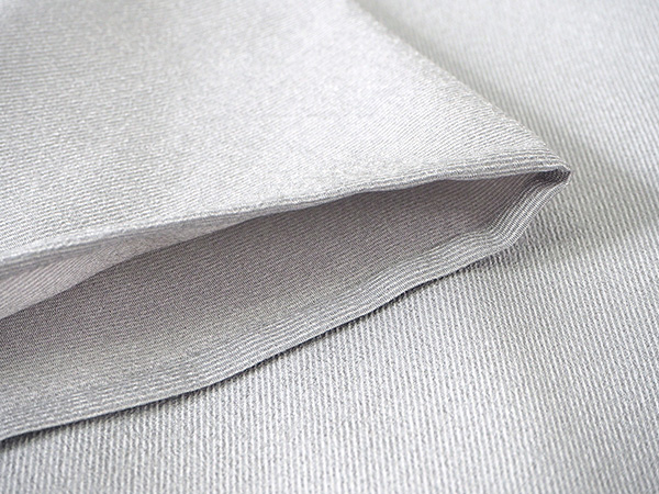 シルック 着物 単衣 江戸小紋 Lサイズ ライトグレー 万筋 ストライプ