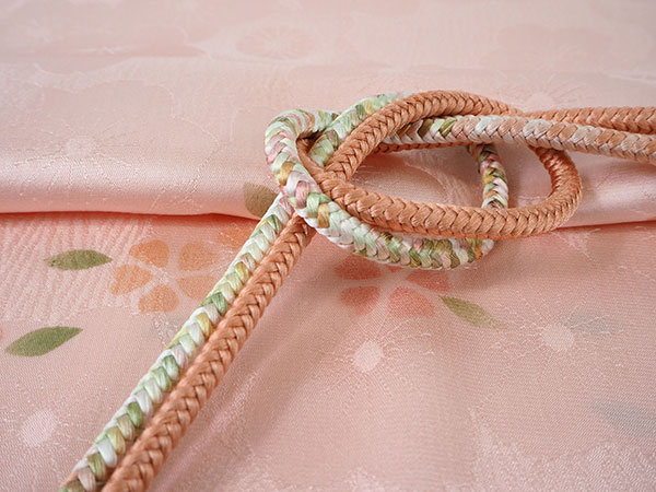 新品・未使用★飛び絞り 正絹 帯揚げ  サーモンピンク 桜模様 新品・未使用☆飛び絞り 正絹 帯揚げ サーモンピンク 桜模様の通販 by