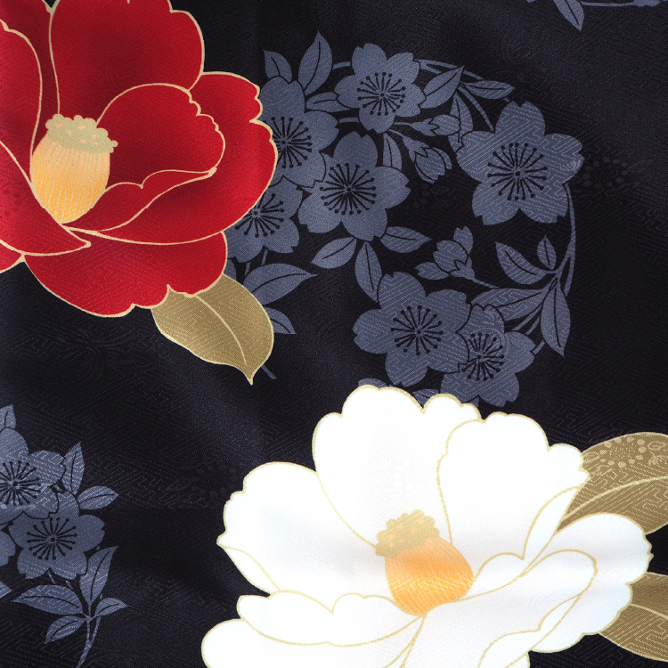 着物 7歳 七五三 黒色 紗綾柄地紋 椿 桜 花丸文様 四つ身 単品 長襦袢