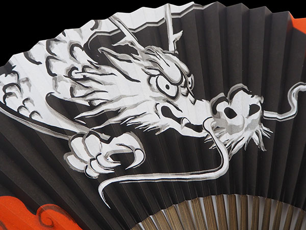 扇子 箱入り 龍 雲竜 黒 朱色 メンズ 男性 ギフト プレゼント 父の日