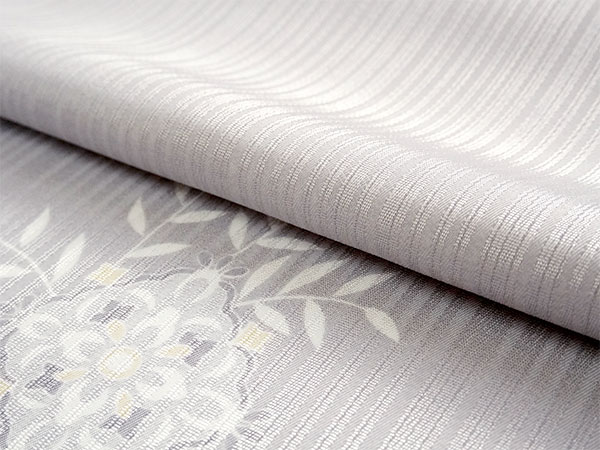 雨コート 反物 着物用 撥水加工 ライトグレー 宝相華 更紗 セミオーダー 仕立て付 XS S M L XL 相田翔子好み |  | 03