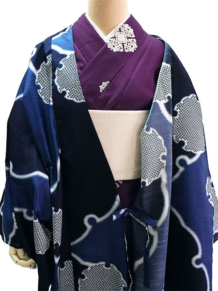 着物 雨コート 撥水加工 ブルー 雪輪 XLサイズ 仕立て上がり ワンピース 道中着衿 携帯ポーチ付き ポリエステル 塵除け |  | 06