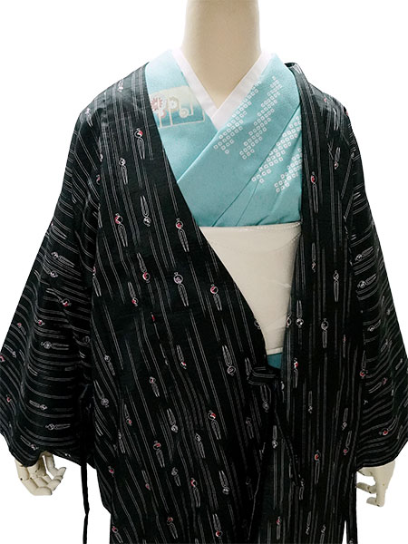 着物 雨コート 撥水加工 ブラック かんざし柄 Lサイズ 仕立て上がり ワンピース 道中着衿 ポリエステル 塵除け |  | 06