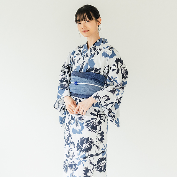 浴衣 セパレートタイプ 下駄付き 未使用【４点セット】浴衣・兵児帯・帯板・下駄 セパレート 浴衣 兵児帯 桐下駄 3点セット 7柄 白 黒 青 黄