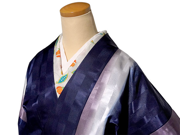着物 雨コート 一部式 Mサイズ ネイビー パープル ぼかし 道中着衿 仕立て上がり ポリエステル 塵除け 洗える 雨の日 |  | 05